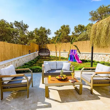 Vila Zen - 2 Bedroom With Jacuzzi In Kalkan Caykoey