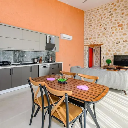 Zen - 2 Bedroom With Jacuzzi In Kalkan Caykoey Kaş